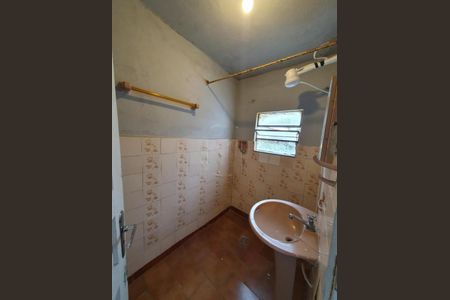 Casa à venda com 153m², 3 quartos e 4 vagas