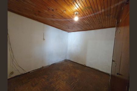 Casa à venda com 153m², 3 quartos e 4 vagas