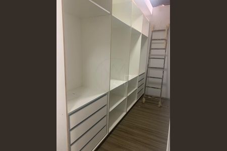 Casa de Condomínio à venda com 4 quartos, 430m² em Swiss Park, Campinas