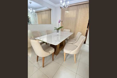 Casa de condomínio à venda com 80m², 3 quartos e 2 vagas