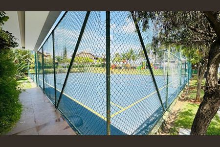 Casa de condomínio à venda com 440m², 5 quartos e 6 vagas