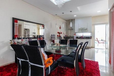 Casa de Condomínio à venda com 5 quartos, 440m² em Swiss Park, Campinas