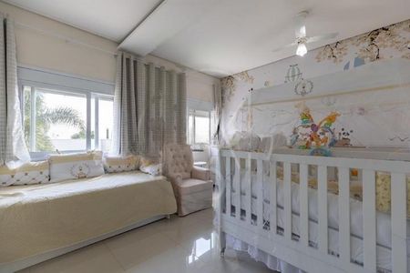 Casa de condomínio à venda com 440m², 5 quartos e 6 vagas