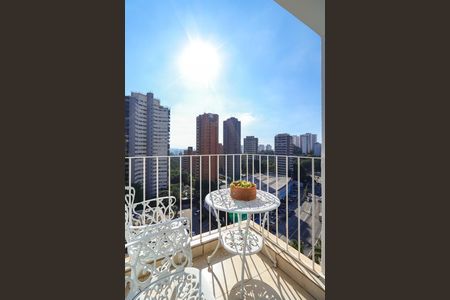 Apartamento à venda com 130m², 2 quartos e 2 vagas