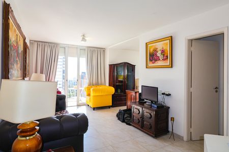 Apartamento à venda com 130m², 2 quartos e 2 vagas