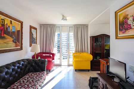 Apartamento à venda com 130m², 2 quartos e 2 vagas