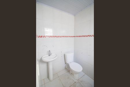 Casa para alugar com 197m², 3 quartos e 2 vagas Casa para alugar com 197m², 3 quartos e 2 vagasBanheiro social