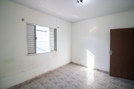 Suíte de casa para alugar com 3 quartos, 197m² em Vila Vitorio Mazzei, São Paulo