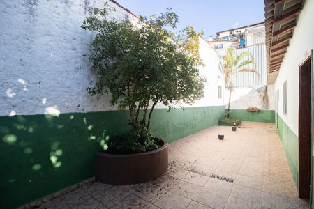 Casa para alugar com 197m², 3 quartos e 2 vagas Casa para alugar com 197m², 3 quartos e 2 vagasÁrea comum