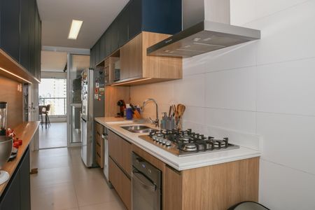 Apartamento à venda com 145m², 4 quartos e 3 vagas Apartamento à venda com 145m², 4 quartos e 3 vagasCozinha