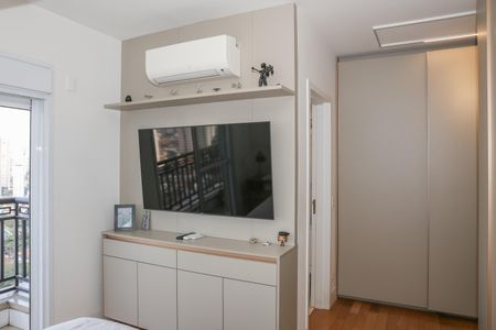 Apartamento à venda com 145m², 4 quartos e 3 vagas Apartamento à venda com 145m², 4 quartos e 3 vagasSuíte 1