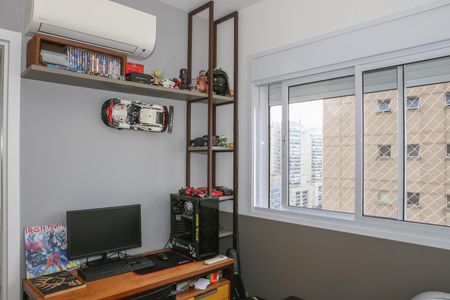 Apartamento à venda com 145m², 4 quartos e 3 vagas Apartamento à venda com 145m², 4 quartos e 3 vagasSuíte 2