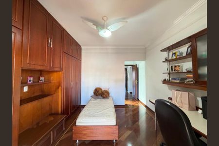 Casa à venda com 422m², 5 quartos e 2 vagas