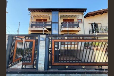 Casa à venda com 422m², 5 quartos e 2 vagas