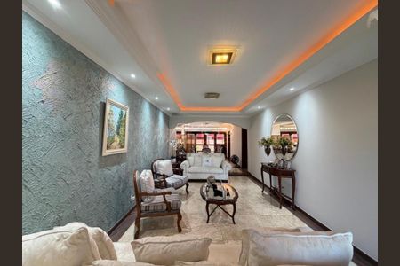 Casa à venda com 422m², 5 quartos e 2 vagas