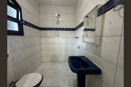 Casa para alugar com 400m², 5 quartos e 5 vagas Casa para alugar com 400m², 5 quartos e 5 vagasBanheiro da Suíte 1