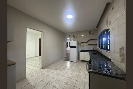 Casa para alugar com 400m², 5 quartos e 5 vagas Casa para alugar com 400m², 5 quartos e 5 vagasCozinha
