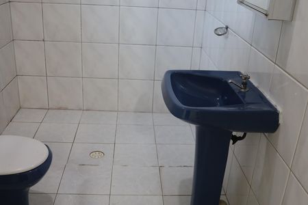 Casa para alugar com 400m², 5 quartos e 5 vagas Casa para alugar com 400m², 5 quartos e 5 vagasBanheiro da Suíte 1
