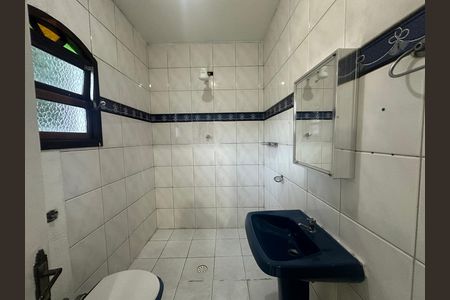 Casa para alugar com 400m², 5 quartos e 5 vagas Casa para alugar com 400m², 5 quartos e 5 vagasBanheiro da Suíte 1