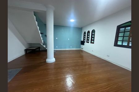 Casa para alugar com 400m², 5 quartos e 5 vagas Casa para alugar com 400m², 5 quartos e 5 vagasSala
