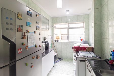 Apartamento à venda com 60m², 2 quartos e 1 vaga Apartamento à venda com 60m², 2 quartos e 1 vagaCozinha e área de serviço