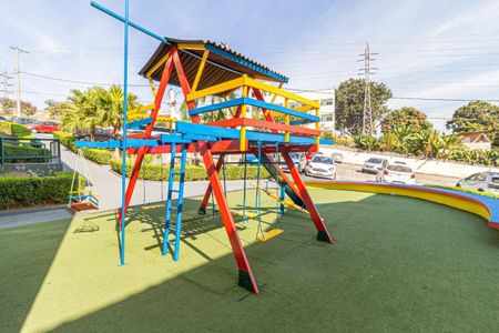 Apartamento à venda com 60m², 2 quartos e 1 vaga Apartamento à venda com 60m², 2 quartos e 1 vagaÁrea comum - Playground