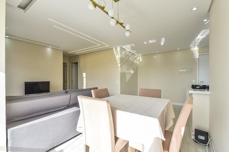 Apartamento para alugar com 66m², 2 quartos e 2 vagasSala