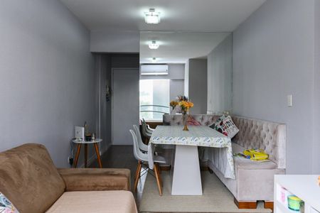 Sala de apartamento à venda com 2 quartos, 60m² em Jardim Jussara, Taboão da Serra