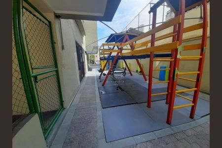 Apartamento à venda com 60m², 2 quartos e 1 vaga