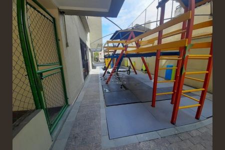 Apartamento à venda com 60m², 2 quartos e 1 vaga