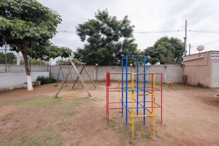 Apartamento para alugar com 52m², 2 quartos e 1 vaga Apartamento para alugar com 52m², 2 quartos e 1 vagaÁrea comum - Playground