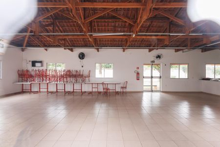Apartamento para alugar com 52m², 2 quartos e 1 vaga Apartamento para alugar com 52m², 2 quartos e 1 vagaÁrea comum - Salão de festas