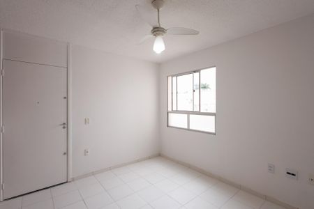 Sala de apartamento para alugar com 2 quartos, 52m² em Piracangaguá, Taubaté
