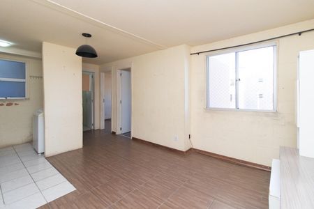 Sala de apartamento à venda com 2 quartos, 43m² em Vila Nova, Porto Alegre