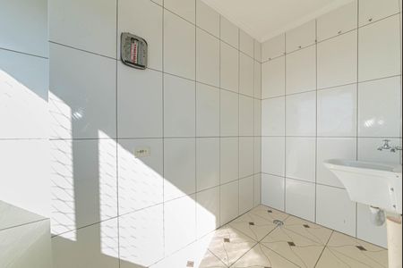 Casa para alugar com 75m², 2 quartos e sem vagaLavanderia
