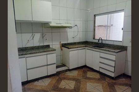 Casa para alugar com 184m², 4 quartos e 2 vagasCozinha