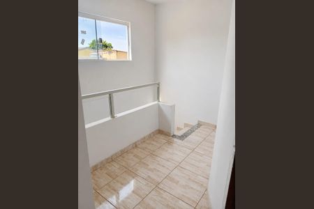 Casa para alugar com 184m², 4 quartos e 2 vagasCorredor