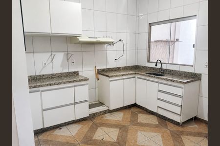 Casa para alugar com 184m², 4 quartos e 2 vagasCozinha