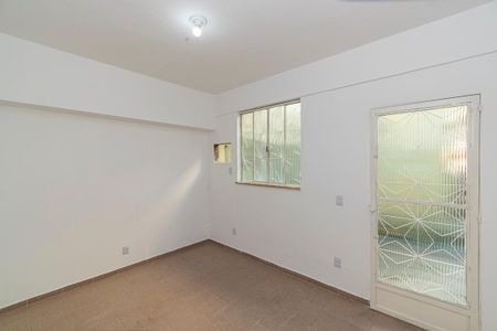 Quarto de casa para alugar com 1 quarto, 35m² em Vicente de Carvalho, Rio de Janeiro