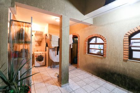 Casa para alugar com 200m², 3 quartos e 2 vagas Casa para alugar com 200m², 3 quartos e 2 vagasQuintal