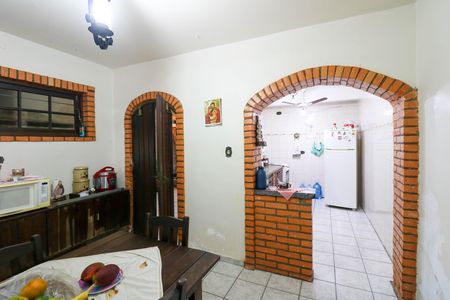 Casa para alugar com 200m², 3 quartos e 2 vagas Casa para alugar com 200m², 3 quartos e 2 vagasSala de Jantar