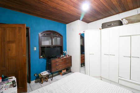 Casa para alugar com 200m², 3 quartos e 2 vagas Casa para alugar com 200m², 3 quartos e 2 vagasSuíte