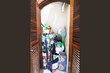 Despensa de casa para alugar com 3 quartos, 200m² em Brooklin, São Paulo