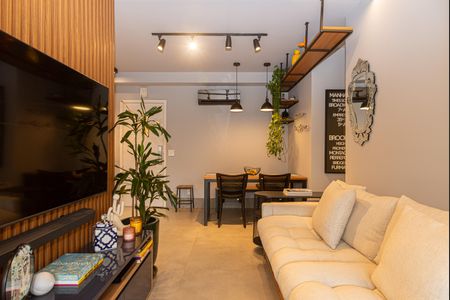 Sala de apartamento à venda com 2 quartos, 68m² em Bela Vista, São Paulo