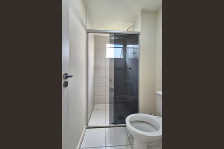 Apartamento à venda com 42m², 2 quartos e 1 vaga Apartamento à venda com 42m², 2 quartos e 1 vagaBanheiro