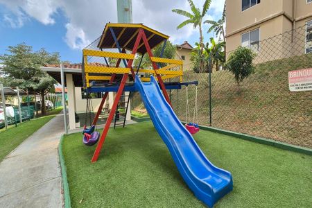 Apartamento à venda com 42m², 2 quartos e 1 vaga Apartamento à venda com 42m², 2 quartos e 1 vagaÁrea comum - Playground