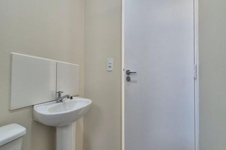 Apartamento à venda com 42m², 2 quartos e 1 vaga Apartamento à venda com 42m², 2 quartos e 1 vagaBanheiro