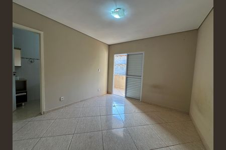 Casa para alugar com 85m², 2 quartos e sem vaga Casa para alugar com 85m², 2 quartos e sem vagaSuíte