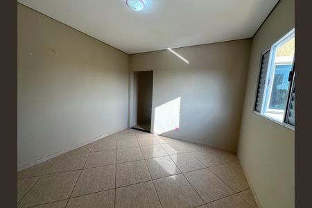 Sala de casa para alugar com 2 quartos, 85m² em Chácara do Solar Ii (fazendinha), Santana de Parnaíba