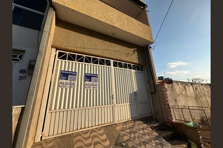 Casa para alugar com 85m², 2 quartos e sem vaga Casa para alugar com 85m², 2 quartos e sem vagaFachada